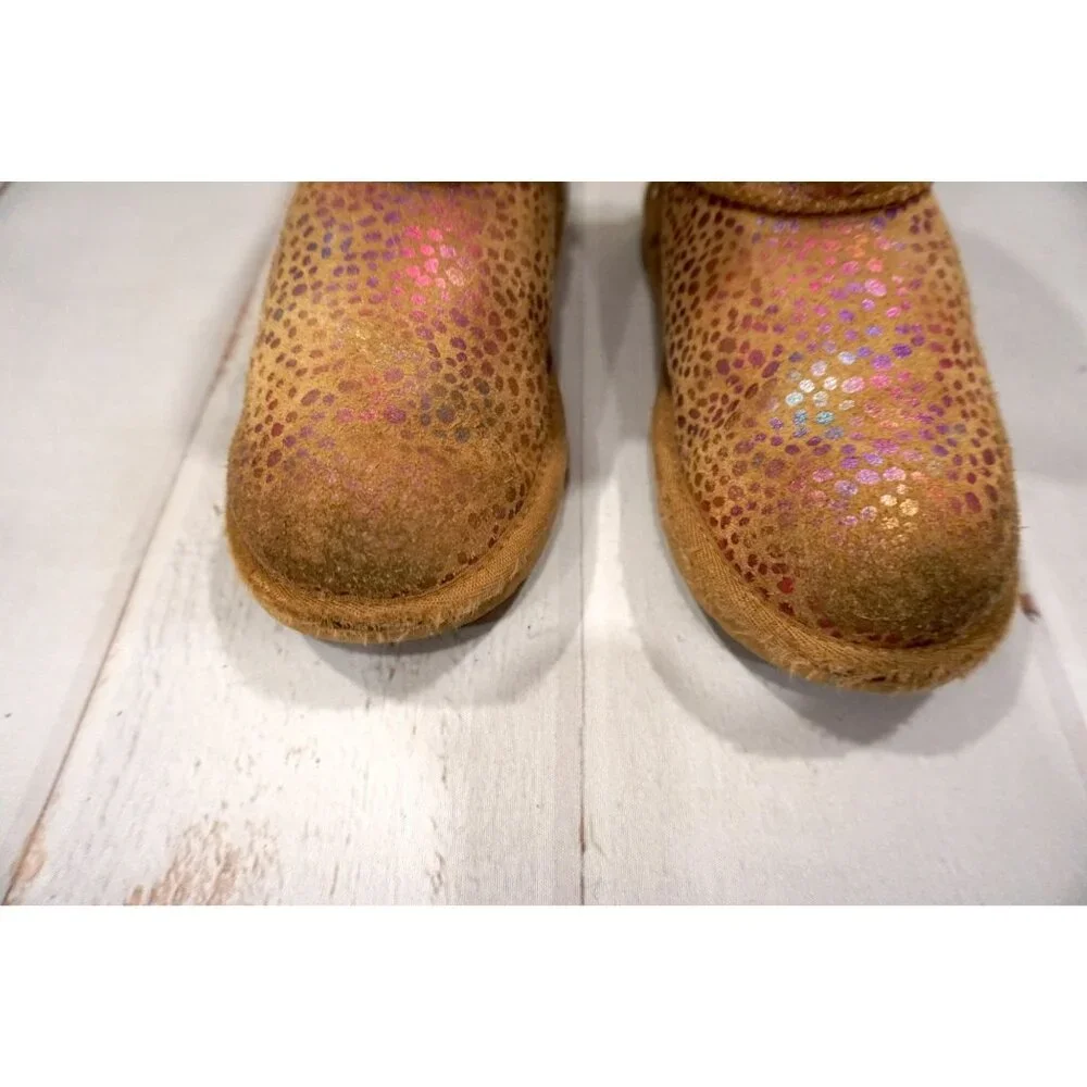UGG Girls Kids' Classic II Spots – Size 2 - Picture 3 of 14